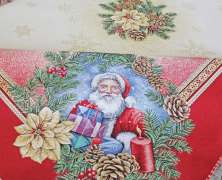 Круглая новогодняя скатерть Vingi Ricami Santa Klaus 22 Ø180 гобелен - фото 4