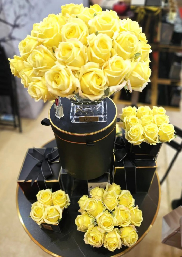 Ароматизированный букет Cote Noire Versailles Rose Bouquet Yellow