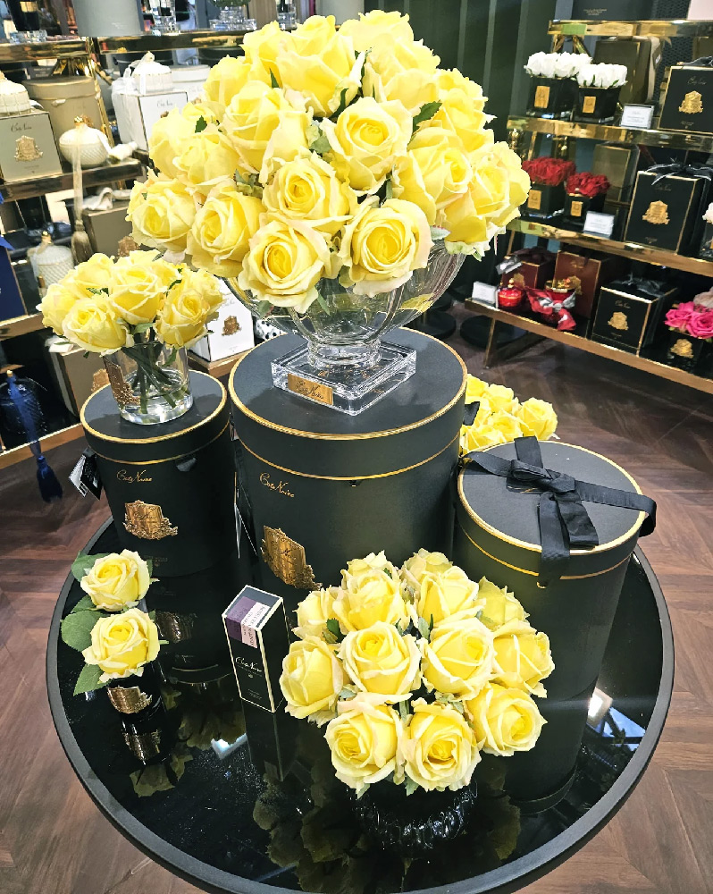 Ароматизированный букет Cote Noire Versailles Rose Bouquet Yellow