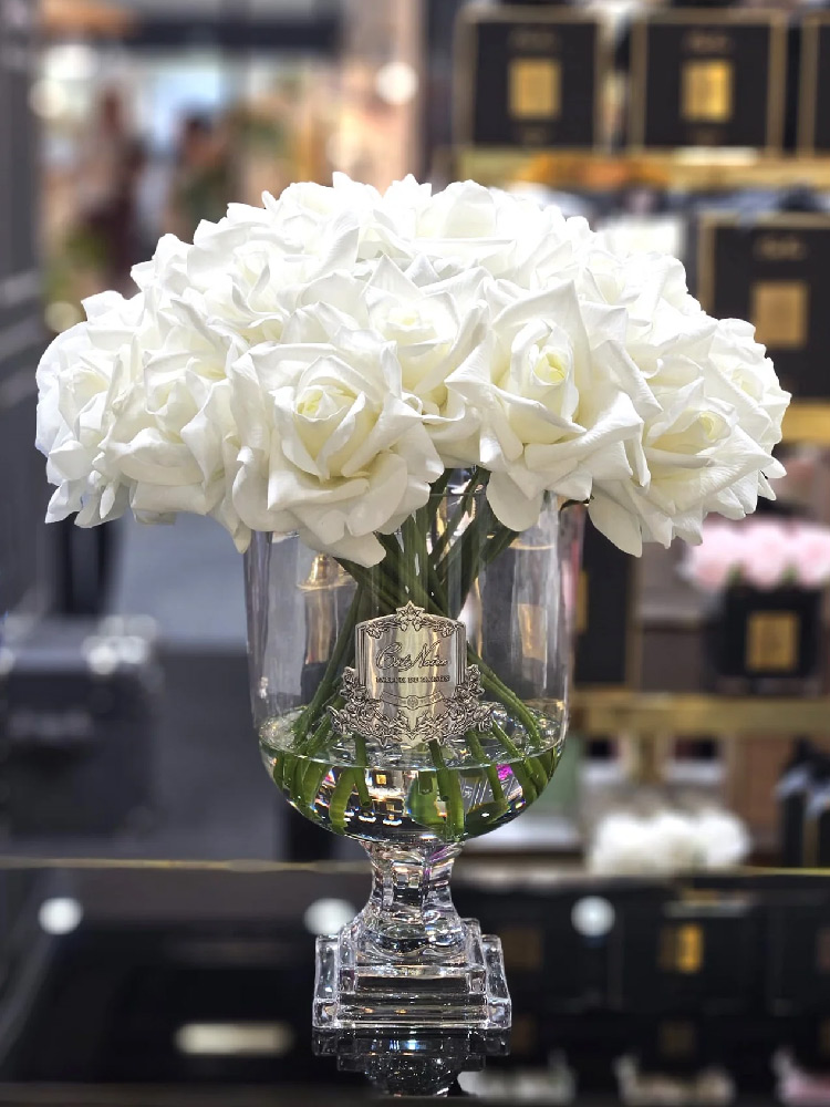 Ароматизированный букет Cote Noire Versailles Rose Bouquet Ivory