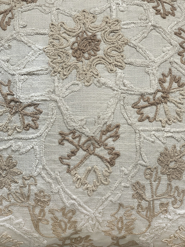 Декоративная подушка Laroche Салима 45х45 с вышивкой